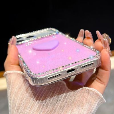 Кейс Love Heart за iPhone 13 / 14 - лилав с блясък